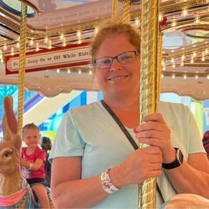 Meet your Posher, Karla